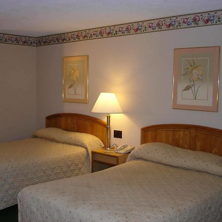 Bravo Inn Greensboro Jamestown Camera foto